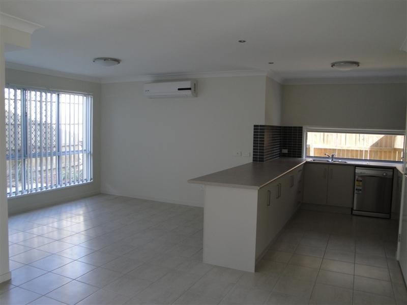 22 Treetop Place, Manly West QLD 4179