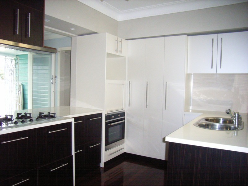 708 Old Cleveland Rd, Camp Hill QLD 4152