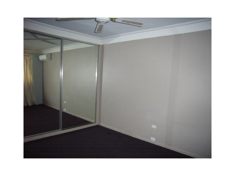 708 Old Cleveland Rd, Camp Hill QLD 4152