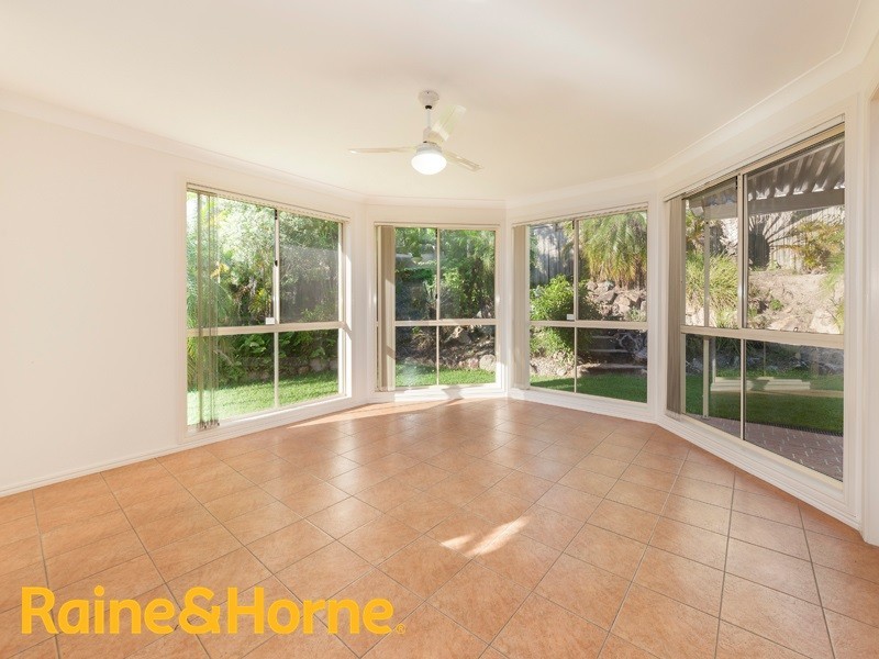 13 Raphael Place, Mackenzie QLD 4156