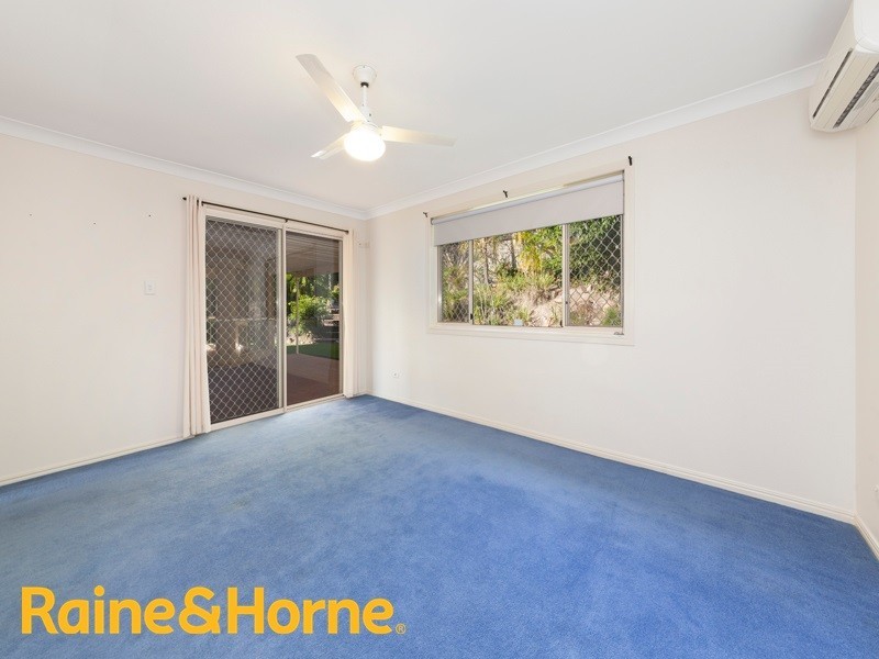 13 Raphael Place, Mackenzie QLD 4156