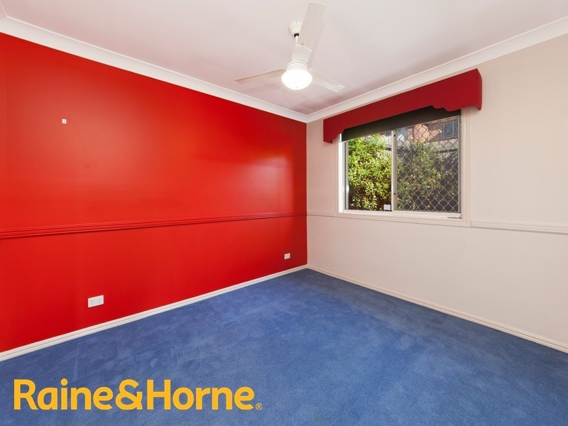 13 Raphael Place, Mackenzie QLD 4156