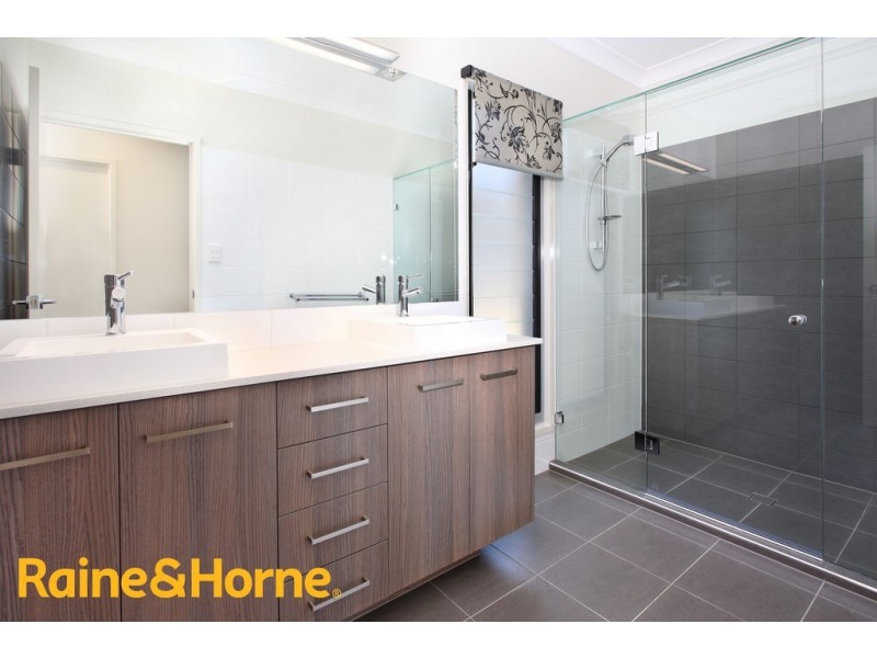 13 Brisbane Avenue, Camp Hill QLD 4152