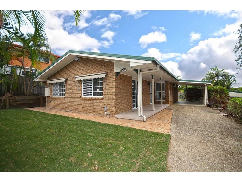 8 Strahan Street, Belmont QLD 4153
