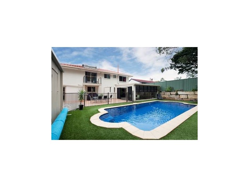 24 Avenell Street, Wishart QLD 4122