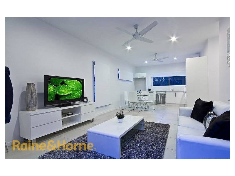 11a Laurie Street, Carina Heights QLD 4152