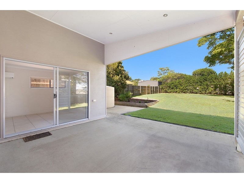 5 Fred Street, Camp Hill QLD 4152