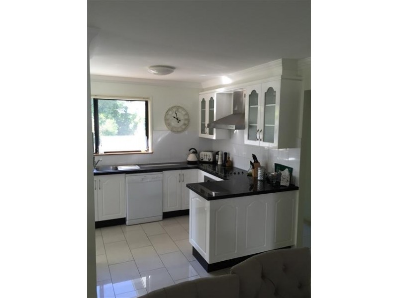 27 Giordano Place, Belmont QLD 4153