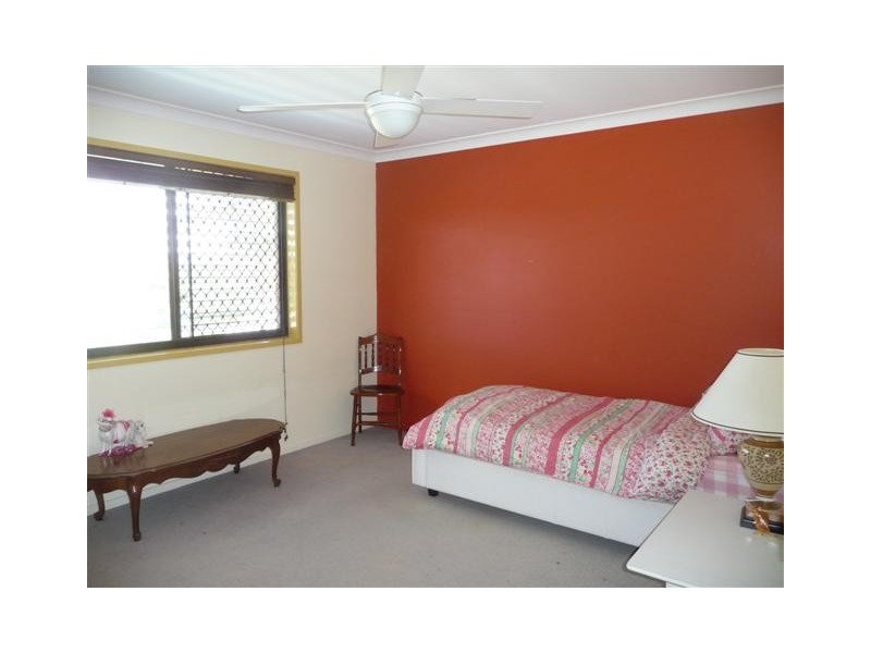 35 Breadalbane Street, Carindale QLD 4152