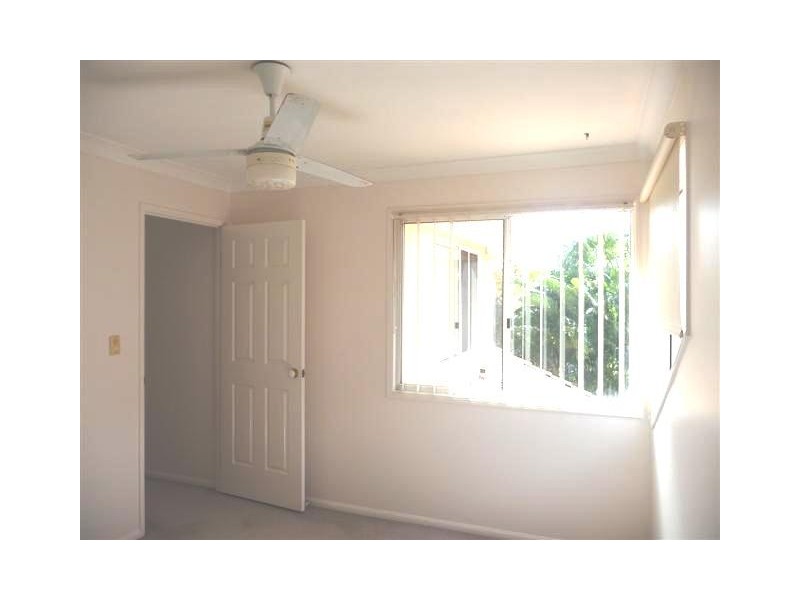 1 Renoir Court, Mackenzie QLD 4156