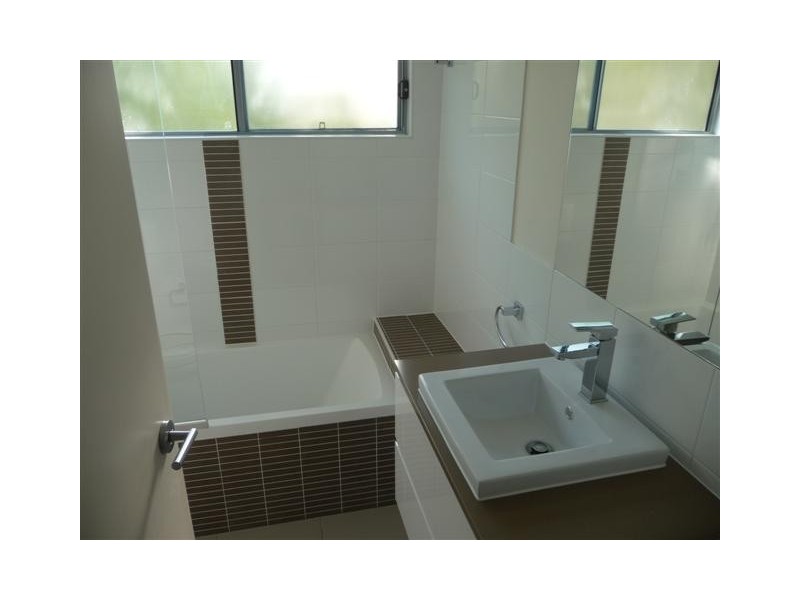 2/31 Booligal Street, Carina QLD 4152