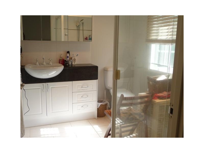 33 Booligal Street, Carina QLD 4152