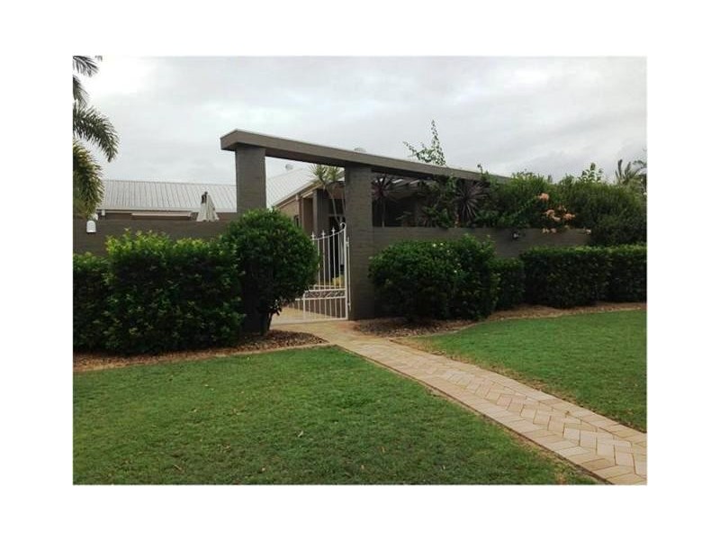 1 Lydstep Court, Carindale QLD 4152