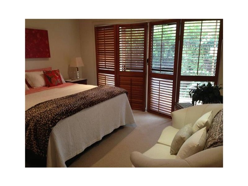 1 Lydstep Court, Carindale QLD 4152