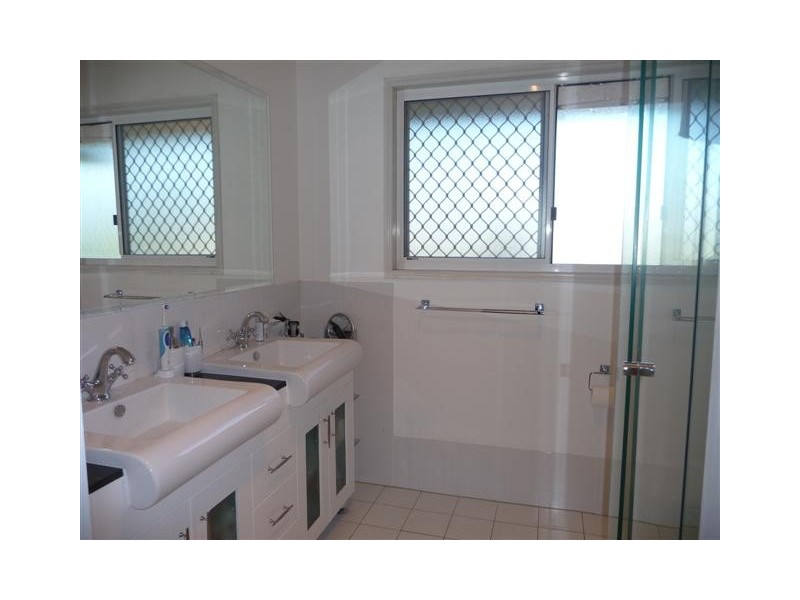 1 Da Vinci Court, Mackenzie QLD 4156