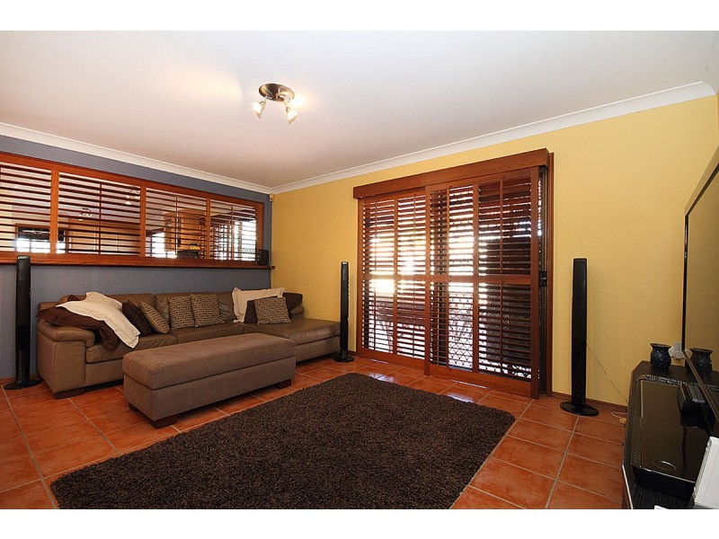 12 Myola Court, Carindale QLD 4152