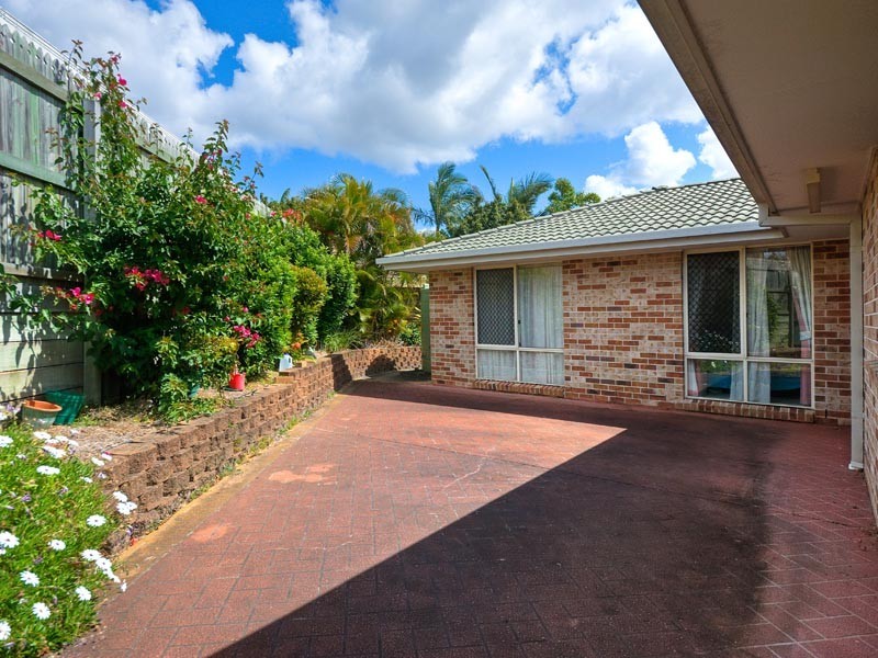 27 Braemar Place, Carindale QLD 4152