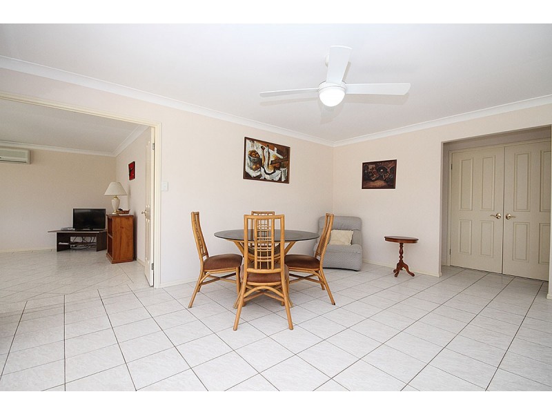 5 Hiley Court, Carindale QLD 4152