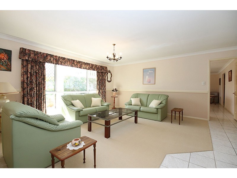 5 Hiley Court, Carindale QLD 4152