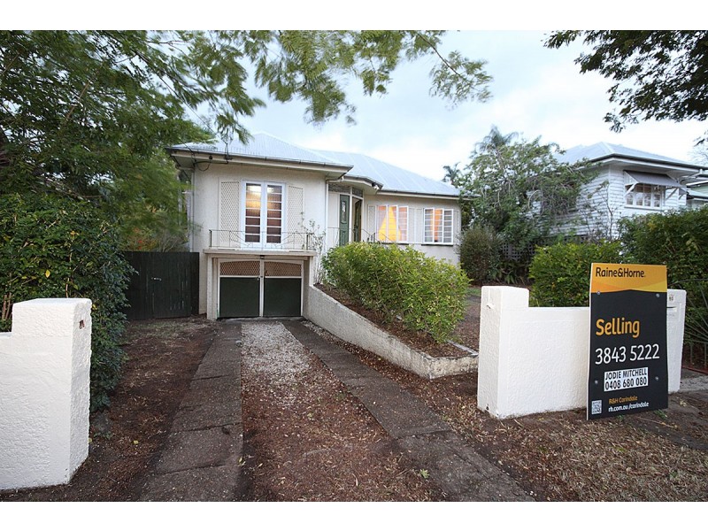 60 Donald Street, Camp Hill QLD 4152