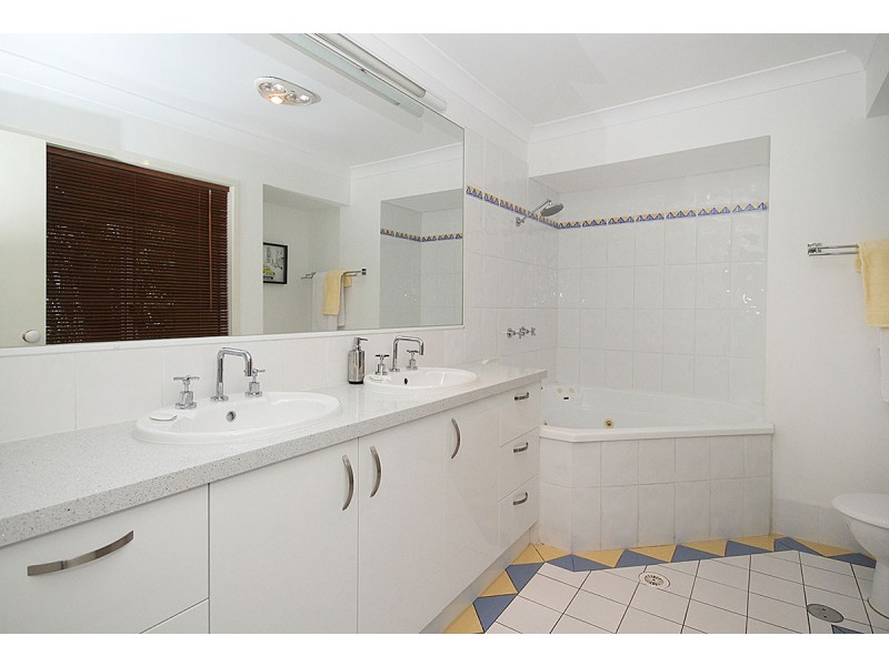 3 Bickle Place, Mount Gravatt East QLD 4122