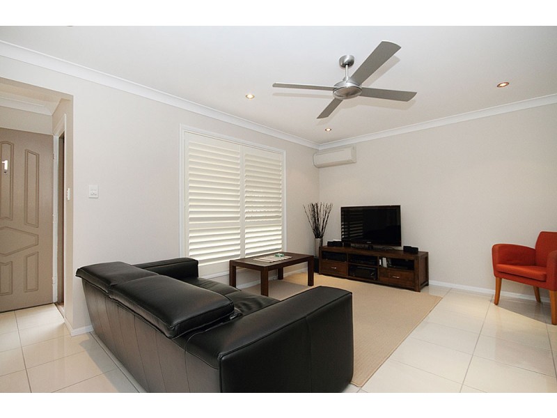 1 / 45 Cambridge Street, Carina Heights QLD 4152