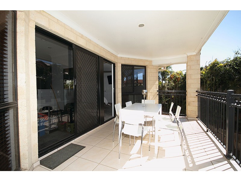 50 Kenilworth Place, Carindale QLD 4152