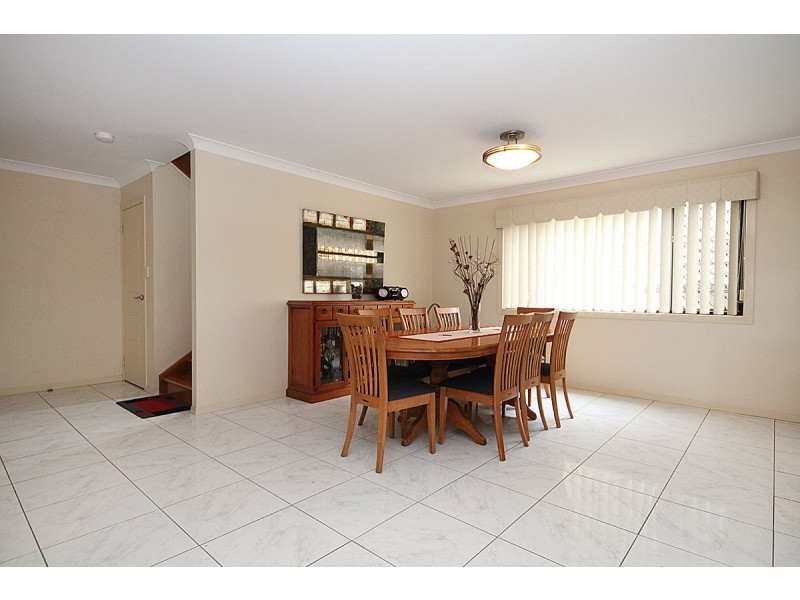 3 Chichester Court, Carindale QLD 4152