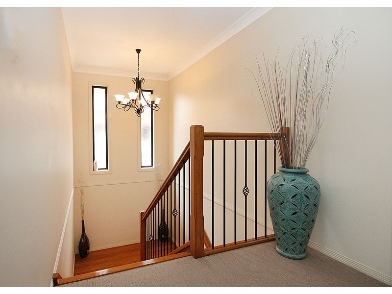 3 Chichester Court, Carindale QLD 4152