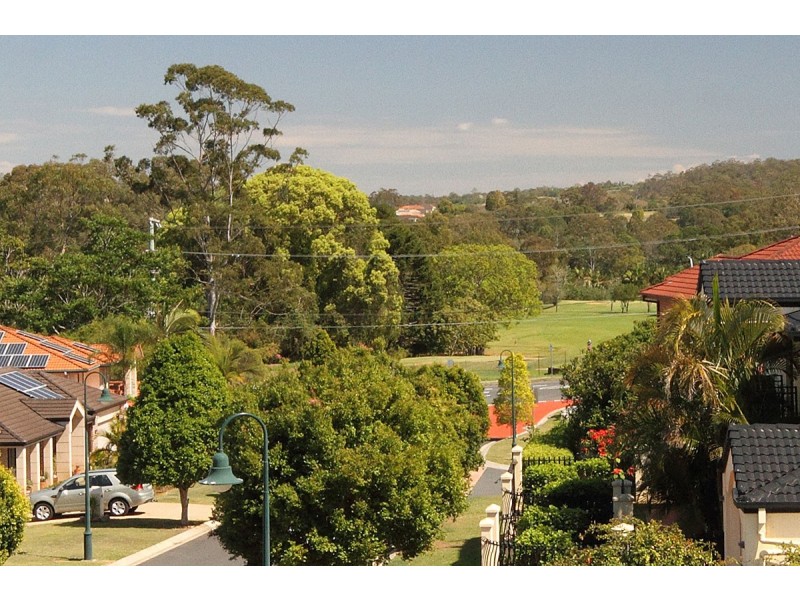 3 Ashbourne Close, Carindale QLD 4152