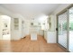 2 ENGELMANN CL, Carindale QLD 4152