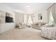 2 ENGELMANN CL, Carindale QLD 4152