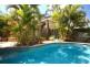 2 ENGELMANN CL, Carindale QLD 4152