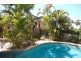 2 ENGELMANN CL, Carindale QLD 4152