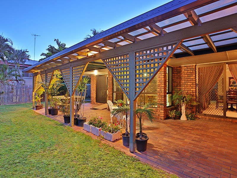 37 Breadalbane Street, Carindale QLD 4152