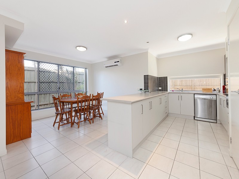 22 Treetop Place, Manly West QLD 4179