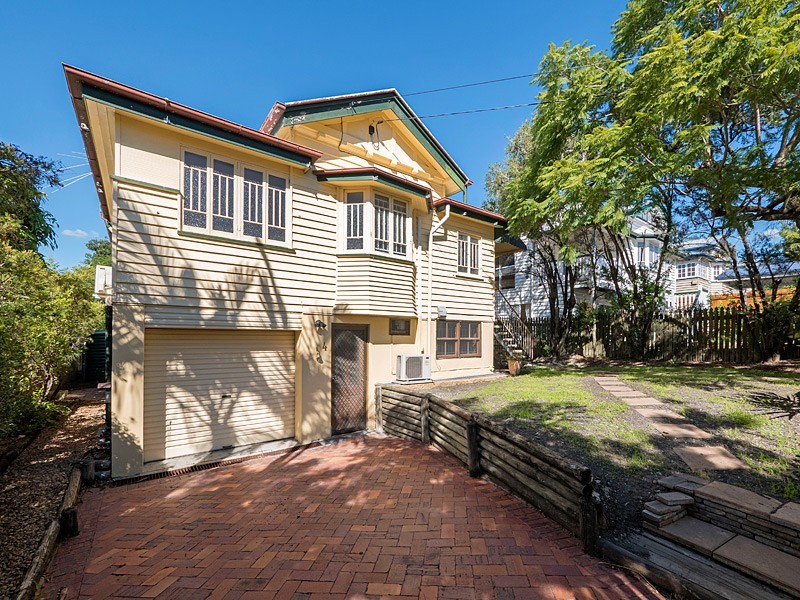 4 Nellie Street, Camp Hill QLD 4152