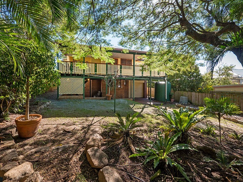 4 Nellie Street, Camp Hill QLD 4152