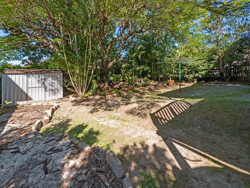 4 Nellie Street, Camp Hill QLD 4152