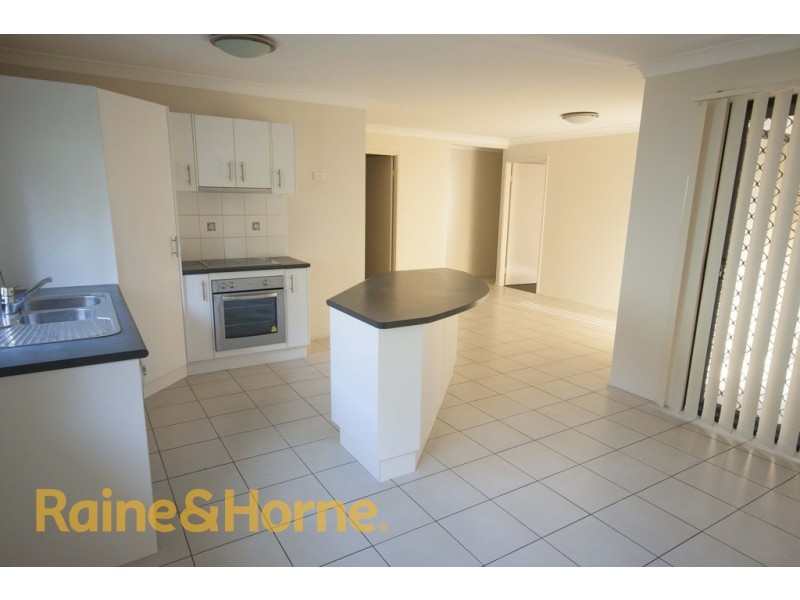 45 Roseberry Parade, Wynnum West QLD 4178