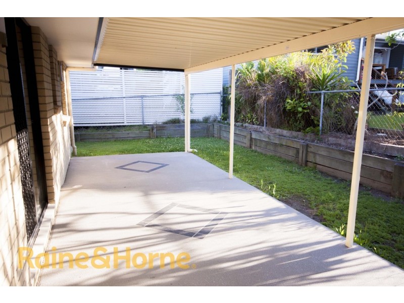 45 Roseberry Parade, Wynnum West QLD 4178