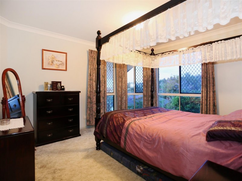 11 Botticelli Place, Mackenzie QLD 4156