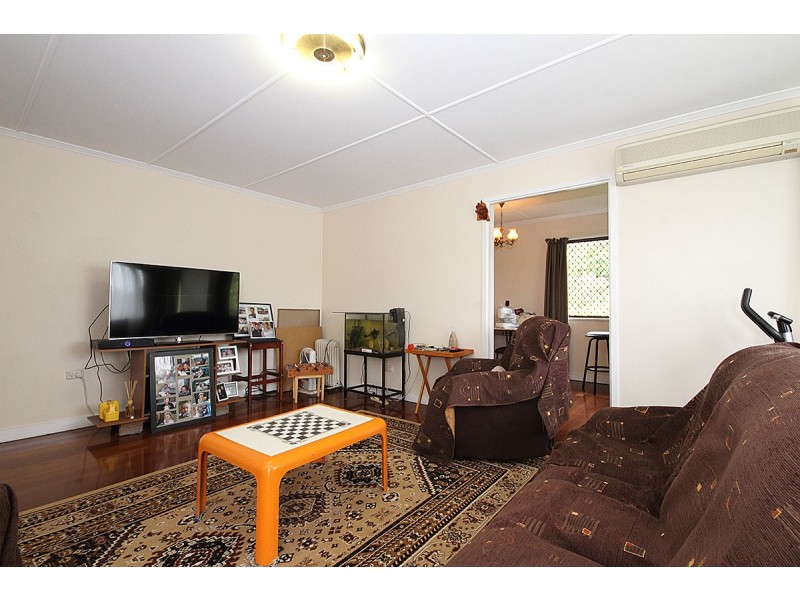 31 Glading Street, Manly West QLD 4179
