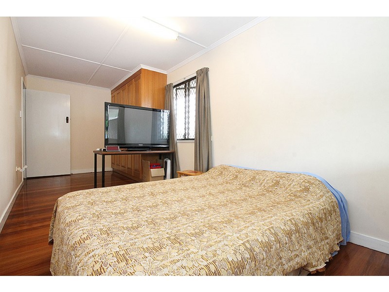 31 Glading Street, Manly West QLD 4179