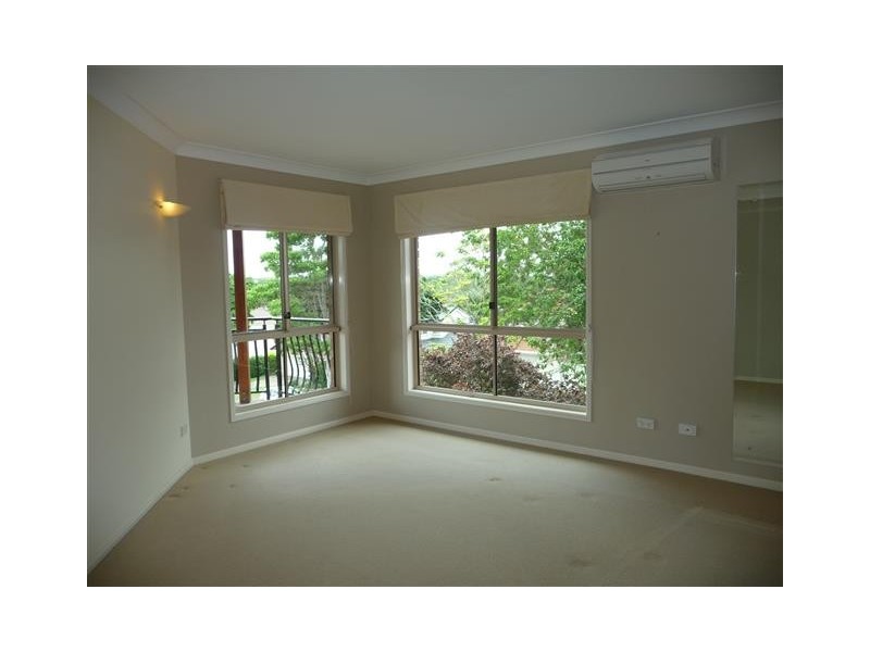 2 Goodwood Place, Carindale QLD 4152