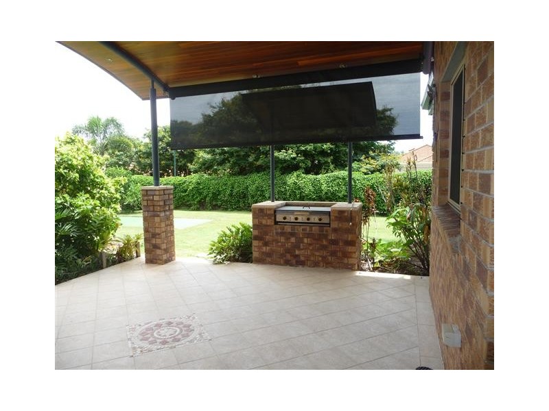 2 Goodwood Place, Carindale QLD 4152