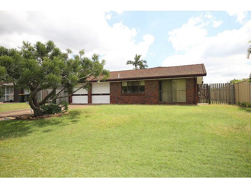 9 Baynes, Carindale QLD 4152