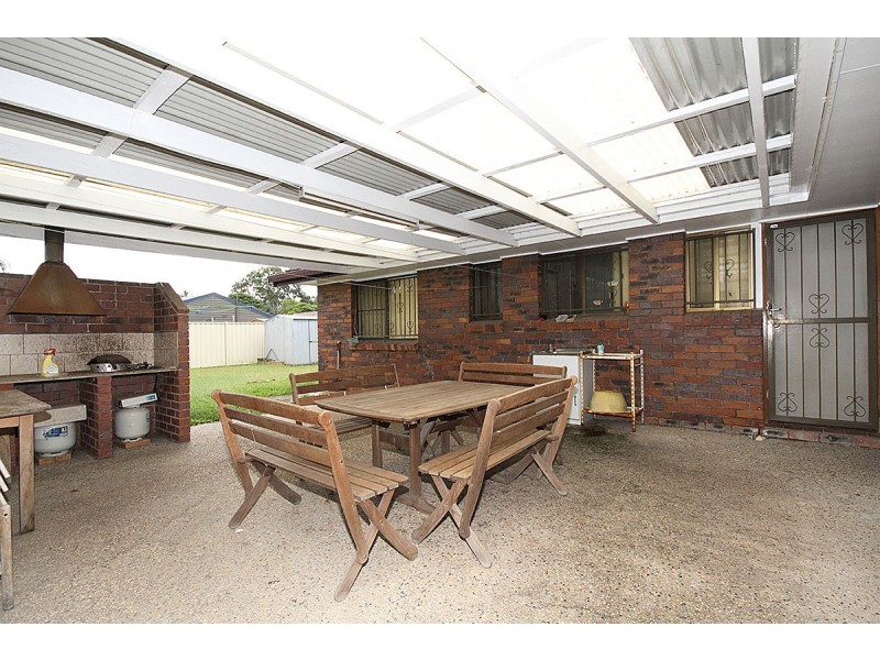 9 Baynes, Carindale QLD 4152