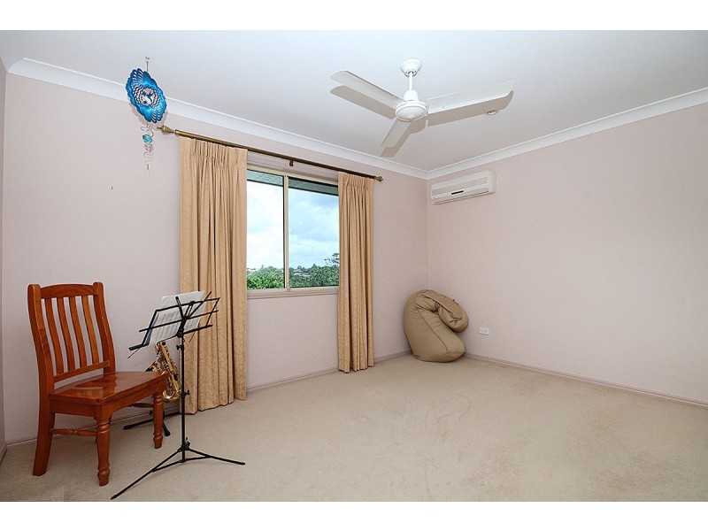 45 CONDA PLACE, Carindale QLD 4152