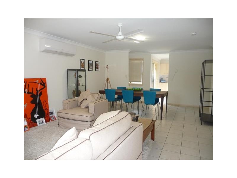 2/57 Birdwood Road, Carina Heights QLD 4152